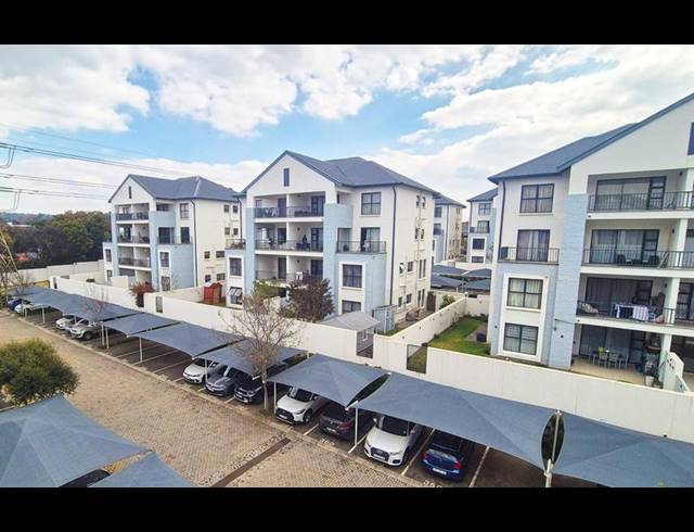 1 BEDROOM APARTMENT FOR SALE IN BRYANSTON